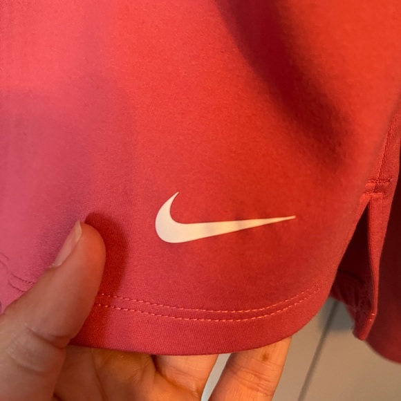 Nike women’s thermal fit one top - Picture 5 of 6